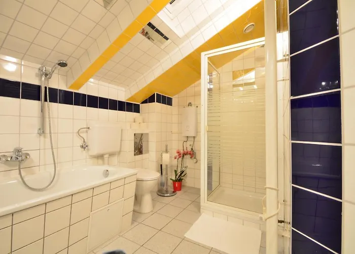 Апартаменты Ajo - Alte Donau View Penthouse - Self-check-in *